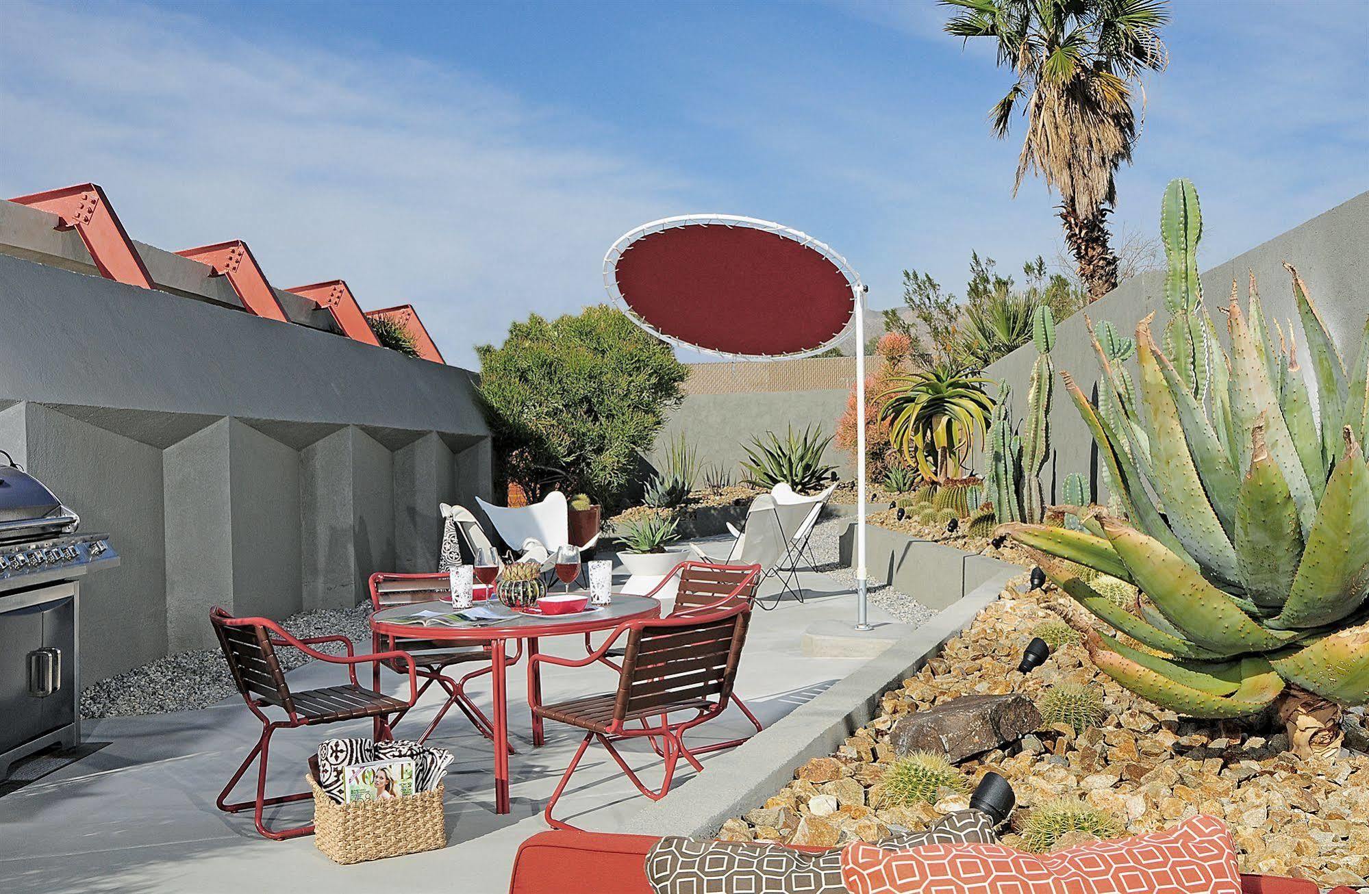 Hotel Lautner Desert Hot Springs Exterior foto